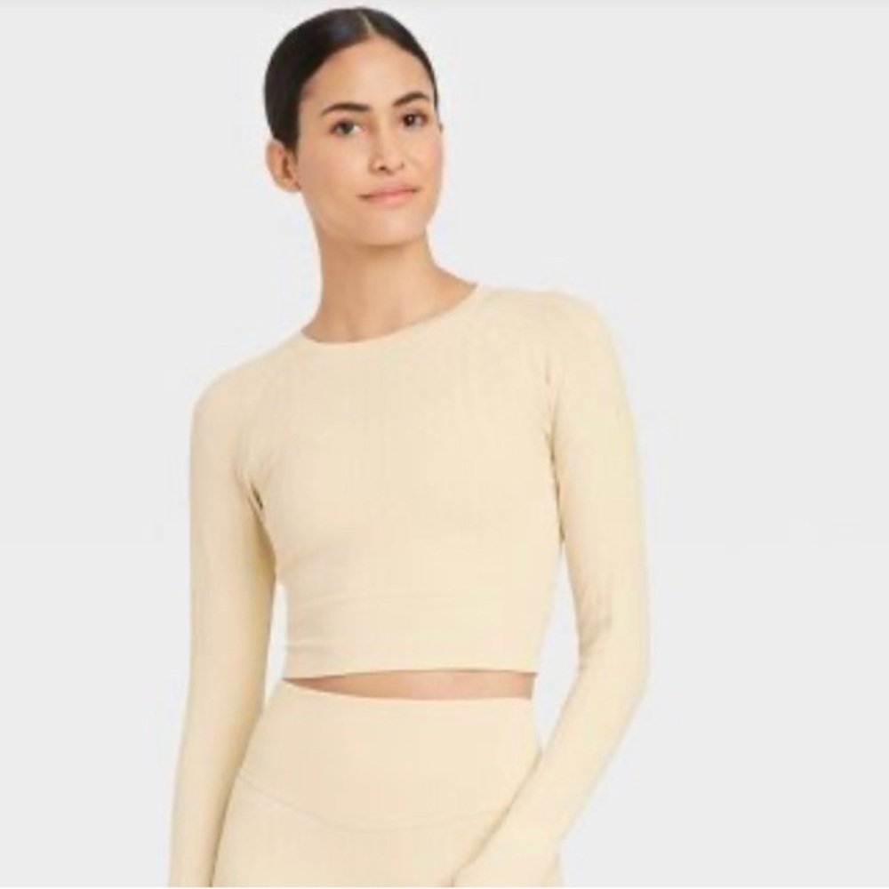 Women's Cropped Seamless Cable Knit Long Sleeve Top - JoyLab